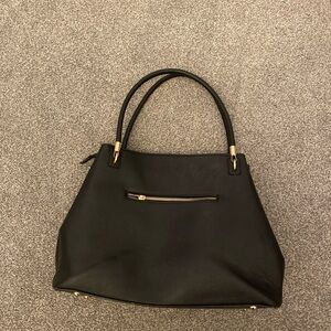 Chic Black Shoulder Bag